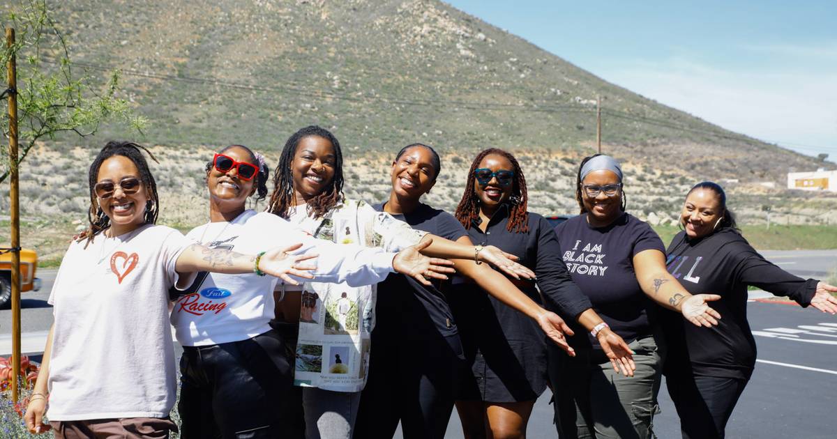 Community Walk & Family Field Day | Movemint